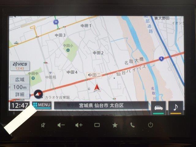 スペーシアカスタム ハイブリッドＸＳ　４ＷＤ　９型全方位モニター付きナビＴＶ　スズキコネクト　両側パワースライドドア　ヘッドアップディスプレイ　クルーズコントロール　横滑り防止付き　デュアルセンサーブレーキシステム２　シートヒーター　ＬＥＤヘッドライトフォグ　ハーフレザーシート（11枚目）