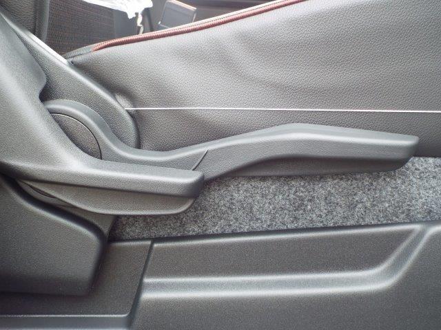 スペーシアカスタム ハイブリッドＸＳ　４ＷＤ　９型全方位モニター付きナビＴＶ　スズキコネクト　両側パワースライドドア　ヘッドアップディスプレイ　クルーズコントロール　横滑り防止付き　デュアルセンサーブレーキシステム２　シートヒーター　ＬＥＤヘッドライトフォグ　ハーフレザーシート（15枚目）