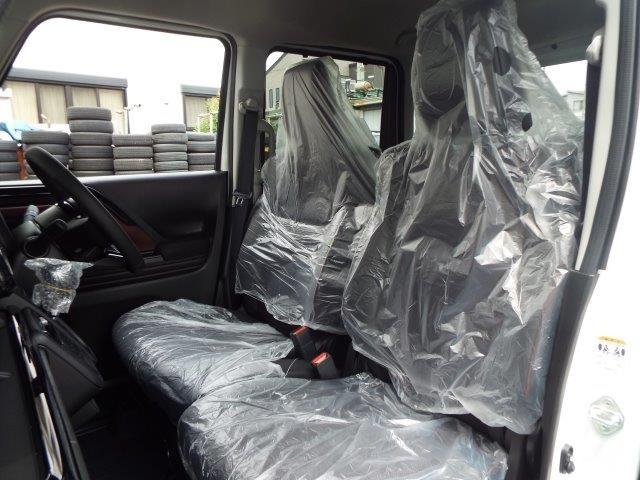 スペーシアカスタム ハイブリッドＸＳ　４ＷＤ　９型全方位モニター付きナビＴＶ　スズキコネクト　両側パワースライドドア　ヘッドアップディスプレイ　クルーズコントロール　横滑り防止付き　デュアルセンサーブレーキシステム２　シートヒーター　ＬＥＤヘッドライトフォグ　ハーフレザーシート（40枚目）