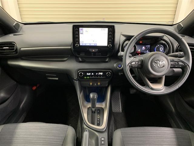 �V���v���ő��삵�₷���C���p�l����A�e����X�C�b�`�͎g���₷���ʒu�ɔz�u����Ă��܂��B