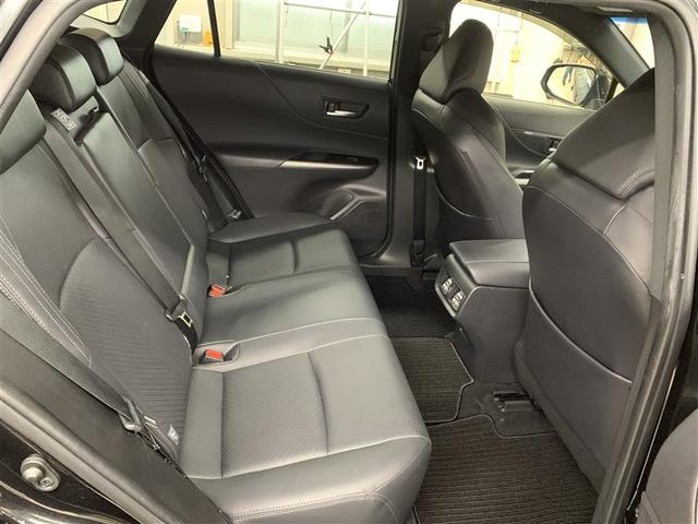 ハリアー Ｚ　レザーパッケージ　革シート　フルセグ　メモリーナビ　ミュージックプレイヤー接続可　バックカメラ　衝突被害軽減システム　ＥＴＣ　ドラレコ　ＬＥＤヘッドランプ　ワンオーナー（10枚目）