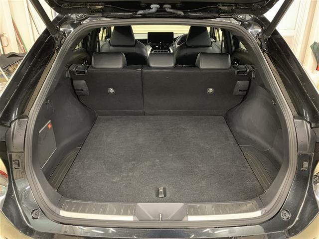 ハリアー Ｚ　レザーパッケージ　革シート　フルセグ　メモリーナビ　ミュージックプレイヤー接続可　バックカメラ　衝突被害軽減システム　ＥＴＣ　ドラレコ　ＬＥＤヘッドランプ　ワンオーナー（11枚目）