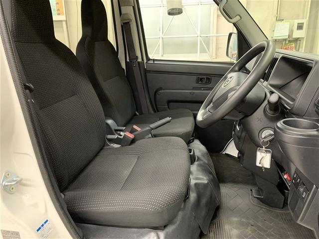 ハイゼットカーゴ ＤＸ　ＳＡＩＩＩ　４ＷＤ　衝突被害軽減システム　ＥＴＣ　ＬＥＤヘッドランプ　アイドリングストップ（8枚目）