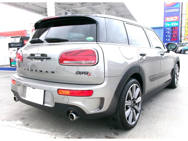ＭＩＮＩ クーパーＳ　クラブマン　オール４　４ＷＤ　ドライブレコーダー　バックカメラ　ナビ　クリアランスソナー　オートクルーズコントロール　衝突被害軽減システム　アルミホイール　オートライト　ＬＥＤヘッドランプ　スマートキー（7枚目）
