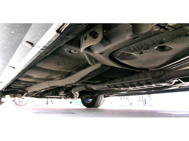 レガシィツーリングワゴン ２．５ｉ　Ｂスポーツアイサイト　Ｇパッケージ　４ＷＤ　ドライブレコーダー　ＥＴＣ　バックカメラ　ナビ　ＴＶ　クリアランスソナー　オートクルーズコントロール　レーンアシスト　衝突被害軽減システム　アルミホイール　オートライト　ＨＩＤ　パワーシート（22枚目）