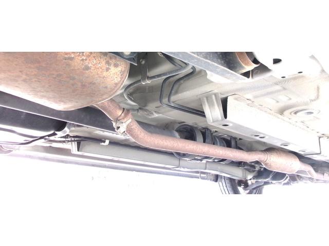 ワゴンＲスティングレー Ｔ　ＥＴＣ　バックカメラ　ナビ　ＴＶ　オートライト　ＨＩＤ　スマートキー　アイドリングストップ　電動格納ミラー　シートヒーター　ベンチシート　ＣＶＴ　盗難防止システム　ＡＢＳ　ＵＳＢ　アルミホイール（19枚目）