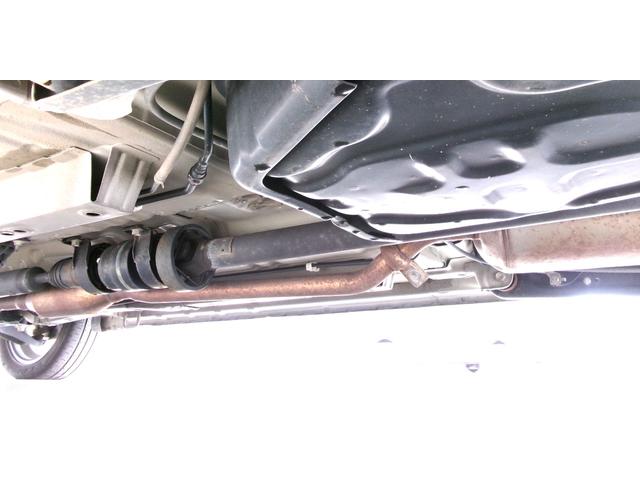 ワゴンＲスティングレー Ｔ　ＥＴＣ　バックカメラ　ナビ　ＴＶ　オートライト　ＨＩＤ　スマートキー　アイドリングストップ　電動格納ミラー　シートヒーター　ベンチシート　ＣＶＴ　盗難防止システム　ＡＢＳ　ＵＳＢ　アルミホイール（20枚目）