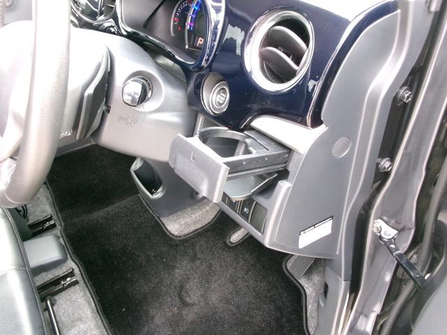 ワゴンＲスティングレー Ｔ　ＥＴＣ　バックカメラ　ナビ　ＴＶ　オートライト　ＨＩＤ　スマートキー　アイドリングストップ　電動格納ミラー　シートヒーター　ベンチシート　ＣＶＴ　盗難防止システム　ＡＢＳ　ＵＳＢ　アルミホイール（38枚目）