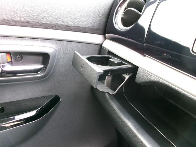 ワゴンＲスティングレー Ｔ　ＥＴＣ　バックカメラ　ナビ　ＴＶ　オートライト　ＨＩＤ　スマートキー　アイドリングストップ　電動格納ミラー　シートヒーター　ベンチシート　ＣＶＴ　盗難防止システム　ＡＢＳ　ＵＳＢ　アルミホイール（39枚目）