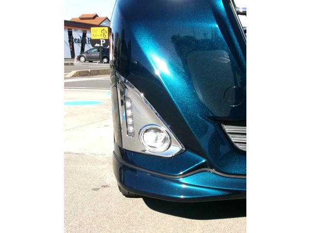 ルーミー カスタムＧ　Ｓ　４ＷＤ　ＥＴＣ　バックカメラ　ナビ　ＴＶ　両側電動スライドドア　オートクルーズコントロール　衝突被害軽減システム　アルミホイール　ＬＥＤヘッドランプ　スマートキー　アイドリングストップ　電動格納ミラー（12枚目）