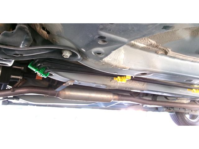 ルーミー カスタムＧ　Ｓ　４ＷＤ　ＥＴＣ　バックカメラ　ナビ　ＴＶ　両側電動スライドドア　オートクルーズコントロール　衝突被害軽減システム　アルミホイール　ＬＥＤヘッドランプ　スマートキー　アイドリングストップ　電動格納ミラー（20枚目）