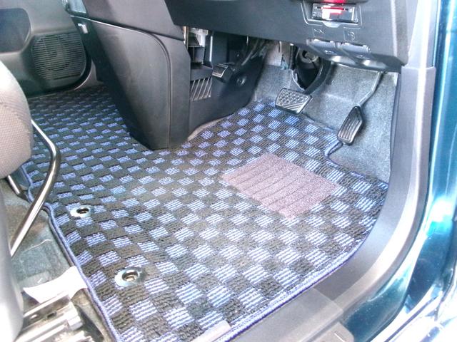 ルーミー カスタムＧ　Ｓ　４ＷＤ　ＥＴＣ　バックカメラ　ナビ　ＴＶ　両側電動スライドドア　オートクルーズコントロール　衝突被害軽減システム　アルミホイール　ＬＥＤヘッドランプ　スマートキー　アイドリングストップ　電動格納ミラー（44枚目）