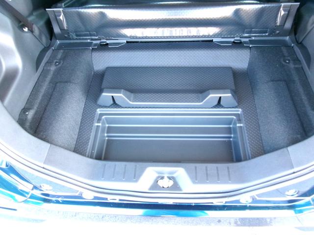 ルーミー カスタムＧ　Ｓ　４ＷＤ　ＥＴＣ　バックカメラ　ナビ　ＴＶ　両側電動スライドドア　オートクルーズコントロール　衝突被害軽減システム　アルミホイール　ＬＥＤヘッドランプ　スマートキー　アイドリングストップ　電動格納ミラー（61枚目）