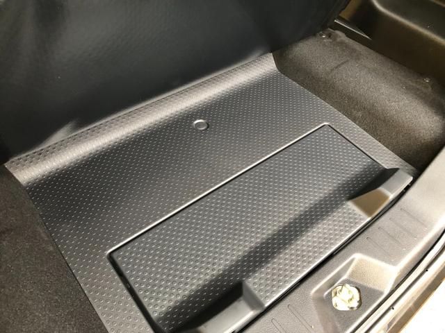 トール Ｘ　ＳＡＩＩＩ　４ＷＤ　スマートアシストＩＩＩ　パワースライドドア　Ｂｌｕｅｔｏｏｔｈ　ナビ　バックカメラ　プッシュスタート　オートライト　クリアランスソナー　ＥＴＣ　エアコン　スマートキー　オートハイビーム（11枚目）