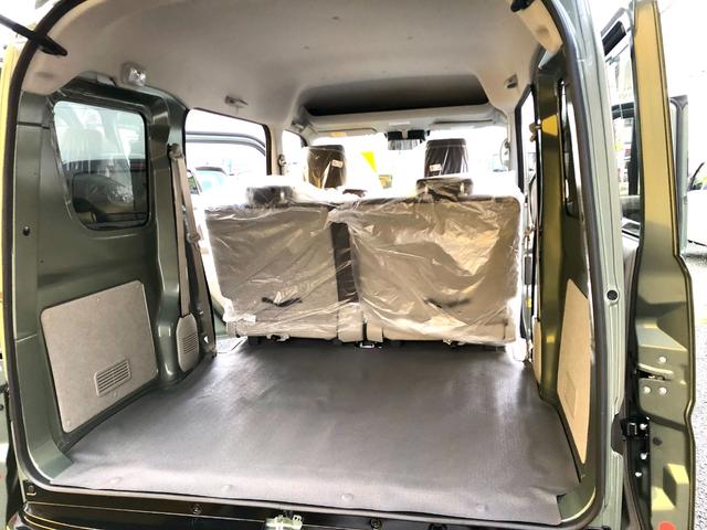 エブリイ Ｊリミテッド　Ｊリミテッド　リフトアップ　カスタム　ＰＬＵＳＬＩＮＥ　プラスライン　４ＷＤ　１４インチアルミホイール　純正ディスプレイオーディオ　バックカメラ　両側電動スライドドア　ターボ　Ｂｌｕｅｔｏｏｔｈ（10枚目）