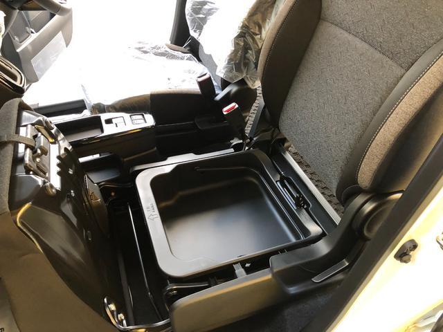 クロスビー ハイブリッドMZ ハイブリッド MZ 全方位モニター 純正9インチナビ 電動パーキング シートヒーター アダプティブクルーズコントロール スズキコネクト ステアリングヒーター セーフティサポート(15枚目)