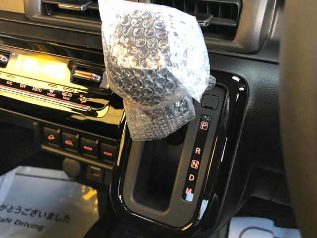 クロスビー ハイブリッドMZ ハイブリッド MZ 全方位モニター 純正9インチナビ 電動パーキング シートヒーター アダプティブクルーズコントロール スズキコネクト ステアリングヒーター セーフティサポート(18枚目)