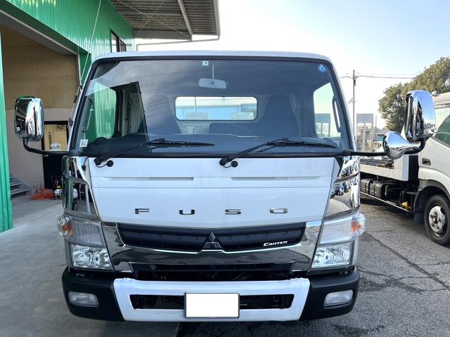 キャンター 　積載車　車検令和７年５月　ラジコン　ウインチ　積載量３２００ｋｇ　ナビ　オートマ　ＵＣ－２８ＥＸ（8枚目）