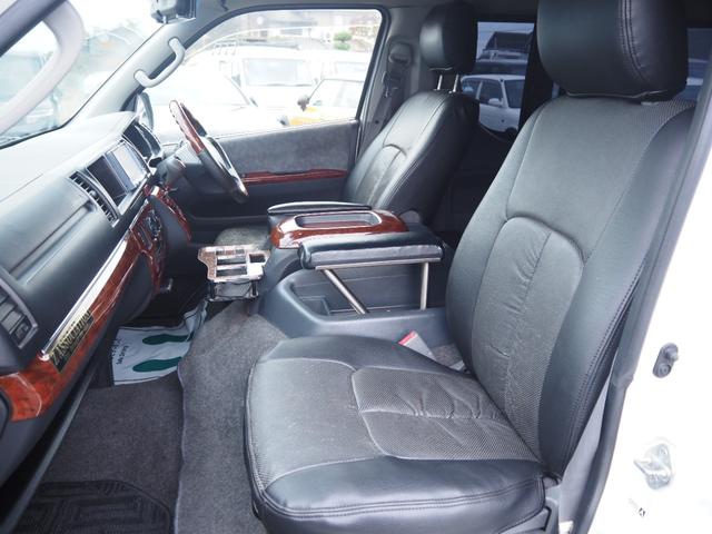 ハイエースワゴン ＧＬ　車検整備付　ナビ　テレビ　バックカメラ　左側パワスラ　木目パネル　社外テール　社外エアロ（13枚目）