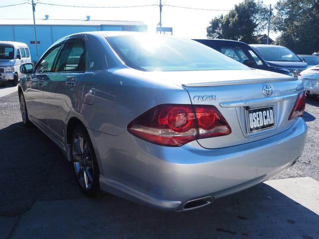 TOYOTA CROWN 2.5 ATHLETE | 2008 | SILVER | 104117 km TOYOTA CROWN 2.5 ATHLETE | 2008 | SILVER | 104117 km