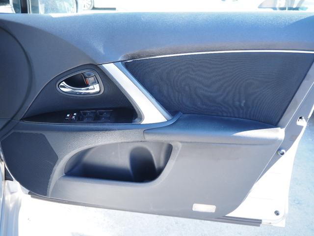 アベンシスワゴン Ｘｉ　１年保証　車検整備付き　純正ＳＤナビ　テレビ　バックカメラ　パドルシフト　ワンオーナー　ＨＩＤライト　スマートキー　プッシュスタート（27枚目）