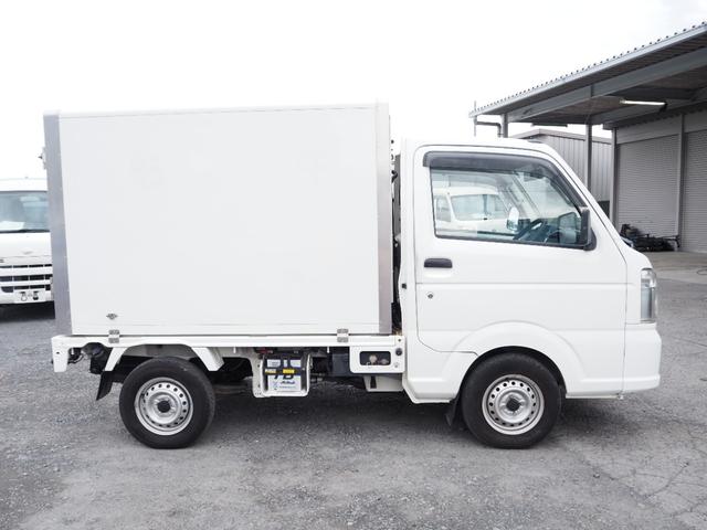 キャリイトラック 冷蔵冷凍車 車検整備付き 5MT 2WAYスタンバイ機能付き 外部電源用スタンバイケーブル 冷凍機-5度確認 マイナス5度〜プラス20度設定(4枚目)