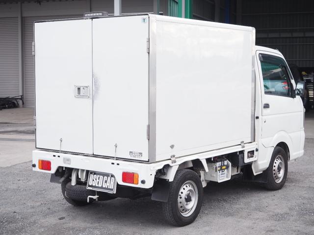キャリイトラック 冷蔵冷凍車 車検整備付き 5MT 2WAYスタンバイ機能付き 外部電源用スタンバイケーブル 冷凍機-5度確認 マイナス5度〜プラス20度設定(5枚目)