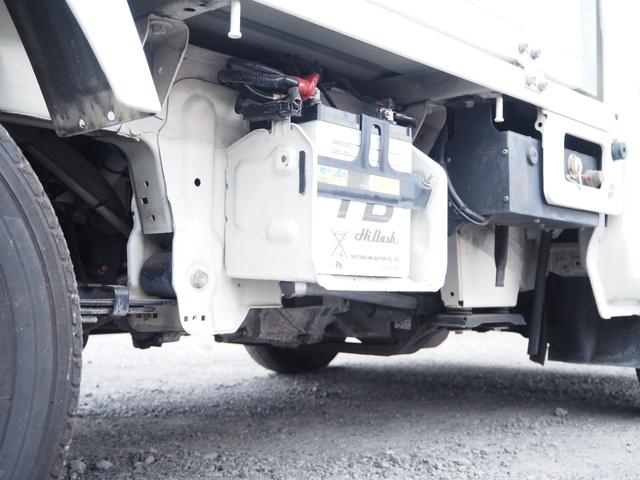 キャリイトラック 冷蔵冷凍車 車検整備付き 5MT 2WAYスタンバイ機能付き 外部電源用スタンバイケーブル 冷凍機-5度確認 マイナス5度〜プラス20度設定(14枚目)