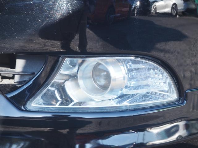 ＬＳ ＬＳ６００ｈＬ後席セパレートシートパッケージ　車検令和８年６月　ナビ　テレビ　サンルーフ　レザーシート　マークレビンソン　リア分割シート　４人乗り　プッシュスタート　ハイブリッド　フリップダウンモニター（12枚目）