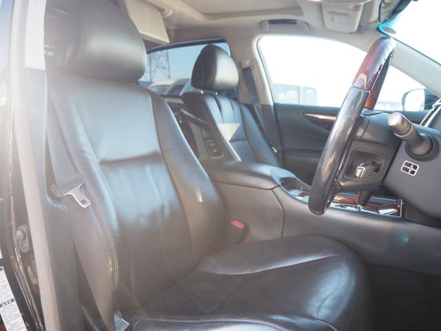 ＬＳ ＬＳ６００ｈＬ後席セパレートシートパッケージ　車検令和８年６月　ナビ　テレビ　サンルーフ　レザーシート　マークレビンソン　リア分割シート　４人乗り　プッシュスタート　ハイブリッド　フリップダウンモニター（16枚目）