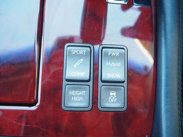ＬＳ ＬＳ６００ｈＬ後席セパレートシートパッケージ　車検令和８年６月　ナビ　テレビ　サンルーフ　レザーシート　マークレビンソン　リア分割シート　４人乗り　プッシュスタート　ハイブリッド　フリップダウンモニター（53枚目）