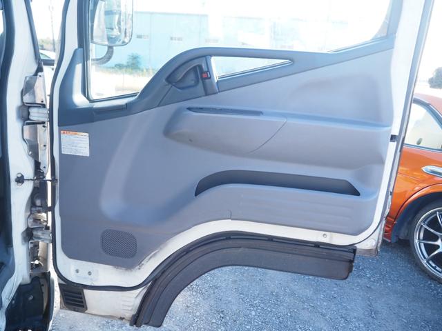 キャンター 　車検整備付き　ディーゼル　オートマ　積載量１５００ｋｇ（22枚目）