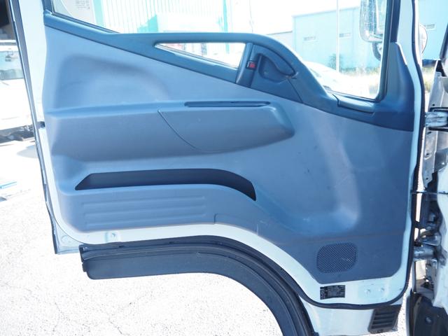 キャンター 　車検整備付き　ディーゼル　オートマ　積載量１５００ｋｇ（23枚目）