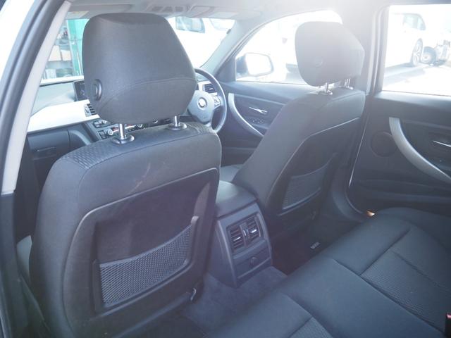 3シリーズ 320iツーリング 車検令和8年12月 整備記録簿有 ナビ バックカメラ ETC プッシュスタート クルコン パワーシート(28枚目)