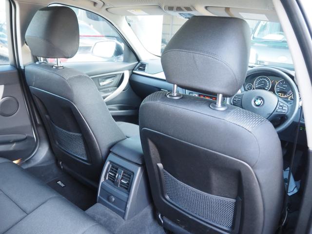 3シリーズ 320iツーリング 車検令和8年12月 整備記録簿有 ナビ バックカメラ ETC プッシュスタート クルコン パワーシート(30枚目)