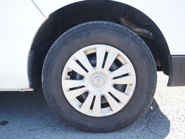 ＮＶ３５０キャラバンバン ロングＤＸターボ　４ＷＤ　車検整備付き　オートマ　３人乗り（12枚目）