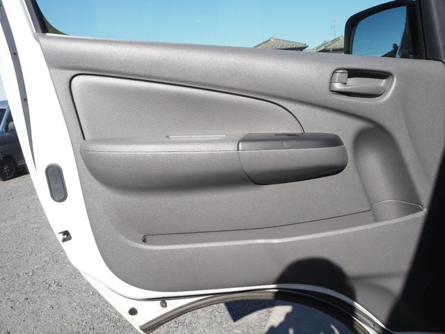 ＮＶ３５０キャラバンバン ロングＤＸターボ　４ＷＤ　車検整備付き　オートマ　３人乗り（27枚目）