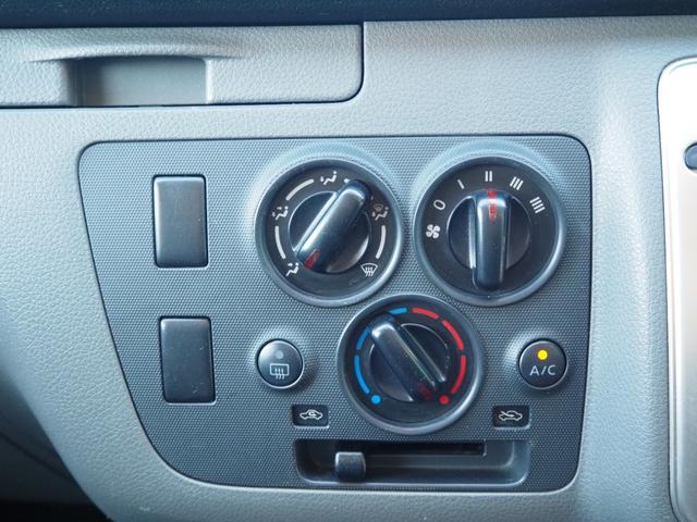 ＮＶ３５０キャラバンバン ロングＤＸターボ　４ＷＤ　車検整備付き　オートマ　３人乗り（36枚目）