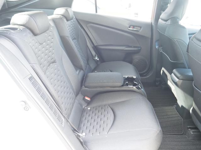 プリウスPHV Sナビパッケージ 車検R8年7月 1年保証 ワンオーナー ナビ バックカメラ TV Bluetooth シートヒーター ETC クルコン(19枚目)