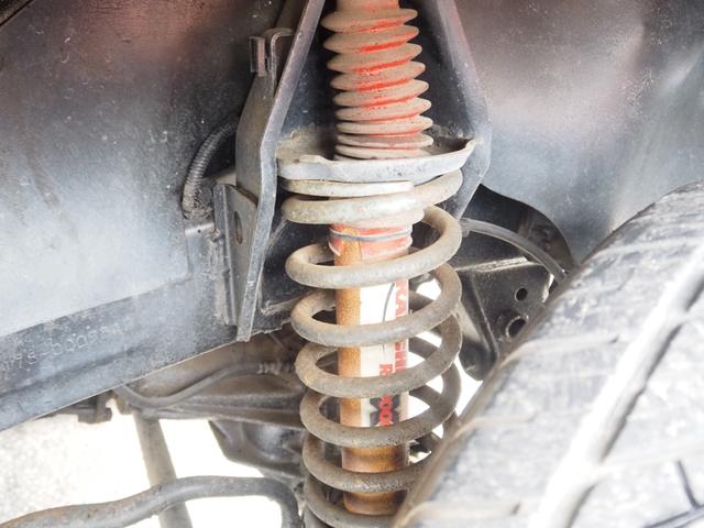 ランドクルーザープラド ＳＸワイド　車検整備付き　ディーゼル　オートマ　４ナンバー登録　サンルーフ（11枚目）