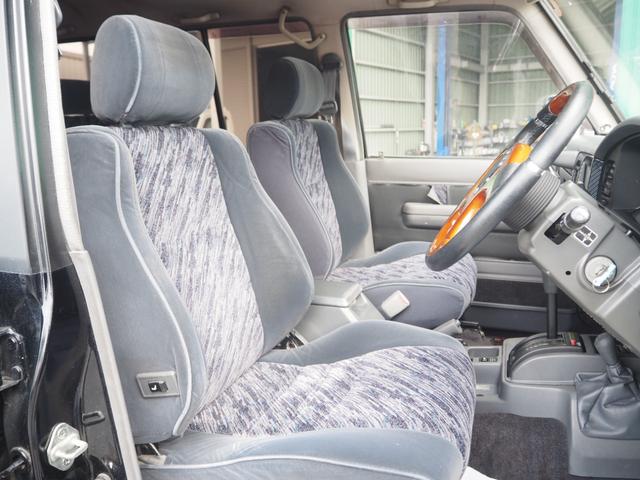 ランドクルーザープラド ＳＸワイド　車検整備付き　ディーゼル　オートマ　４ナンバー登録　サンルーフ（19枚目）