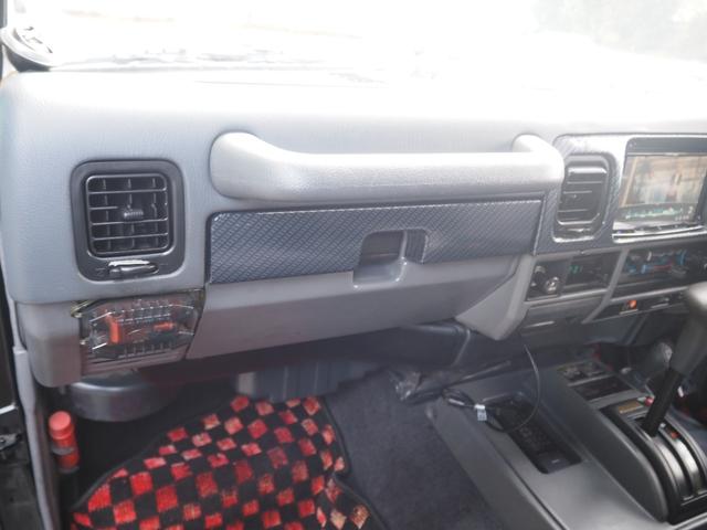 ランドクルーザープラド ＳＸワイド　車検整備付き　ディーゼル　オートマ　４ナンバー登録　サンルーフ（22枚目）