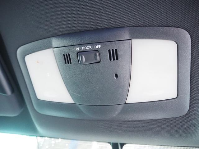 フェアレディＺ バージョンＴ　車検整備付き　ナビ　テレビ　バックカメラ　Ｂｌｕｅｔｏｏｔｈ音楽　ステアリングスイッチ　パワーシート　シートヒーター　純正１８インチアルミ（35枚目）