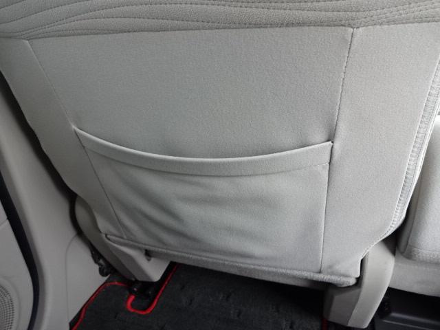 15X Vセレクション ナビTV オートエアコン アイドリングストップ ベンチシート 運転席シートリフター 社外アルミ ETC プッシュエンジンスタート ISOFIX 禁煙車 事故歴無し(13枚目)
