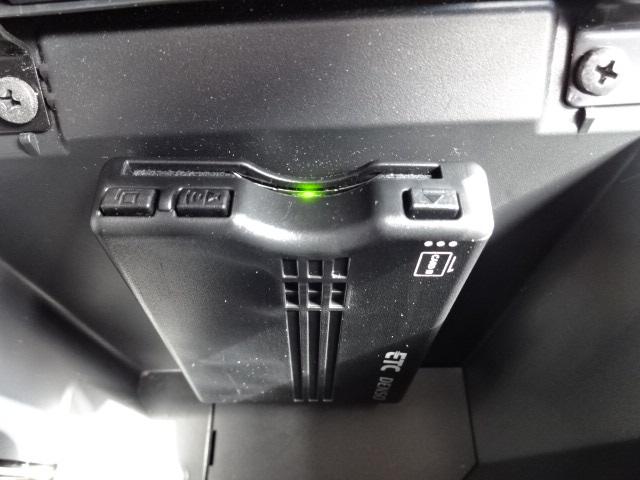 コペン ＧＲ　スポーツ　５ＭＴ　ターボ　オープンカー　特別仕様車　レカロシート　ＢＢＳ１６インチアルミ　ＭＯＭＯステアリング　ナビＴＶ　ｂｌｕｅｔｏｏｔｈ　デュアルシートヒーター　横滑り防止装置　ＥＴＣ　禁煙車　修復歴無し（20枚目）