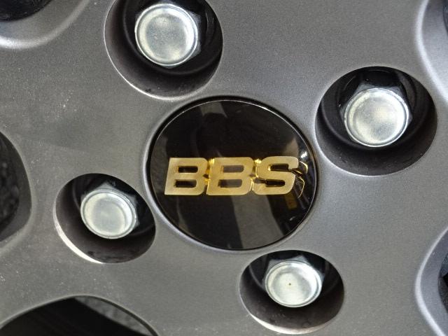 コペン ＧＲ　スポーツ　５ＭＴ　ターボ　オープンカー　特別仕様車　レカロシート　ＢＢＳ１６インチアルミ　ＭＯＭＯステアリング　ナビＴＶ　ｂｌｕｅｔｏｏｔｈ　デュアルシートヒーター　横滑り防止装置　ＥＴＣ　禁煙車　修復歴無し（43枚目）