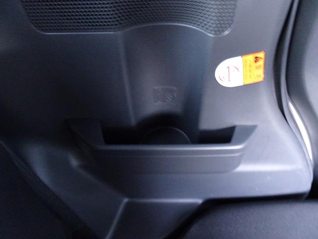 ウェイク Ｇターボ　レジャーエディションＳＡＩＩ　４ＷＤ　ターボ　ブレーキサポート　横滑り防止装置　ナビＴＶ　Ｂｌｕｅｔｏｏｔｈ　バックカメラ　ドライブレコーダー　両側電動スライドドア　シートヒータ　ＬＥＤヘッドライト　ＥＴＣ　スマートキー　修復歴無（11枚目）