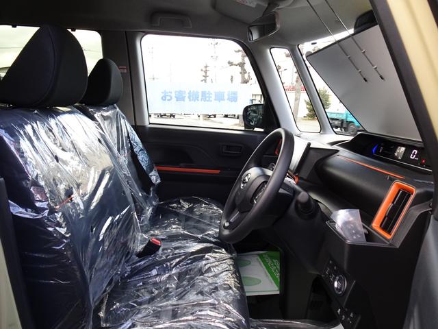 タント ファンクロスリミテッド　４ＷＤ　特別仕様車　届出済未使用車　ブレーキサポート　誤発進抑制制御　純正９インチスマホ連動ディスプレイオーディオ　ｂｌｕｅｔｏｏｔｈ　バックカメラ　デュアルシートヒーター　ＬＥＤヘッドライト　ＥＴＣ（9枚目）