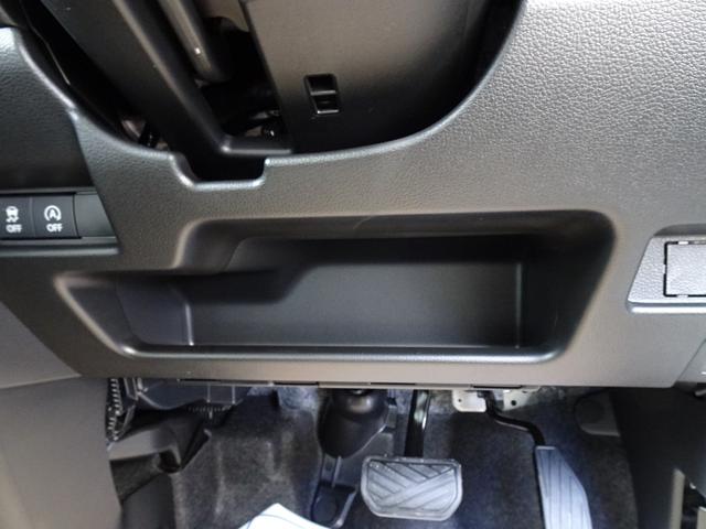 スペーシアカスタム ハイブリッドＧＳ　４ＷＤ　届出済未使用車　ブレーキサポート　誤発進抑制機能　横滑り防止機能　コーナーセンサー　電動スライドドア　デュアルシートヒーター　ＬＥＤヘッドライト　フォグ　クルーズコントロール　スマートキー（21枚目）