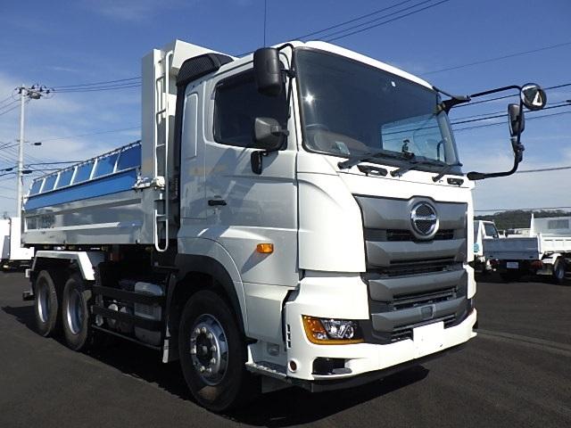 プロフィア 　Ｒ２年式　１０ｔダンプ　走行２０，２３２ｋｍ　新明和工業９．１ｔ積載　５３００×２２００ボディ　ＭＴ７速３８０ｐｓ　Ｔ／Ｍリターダ付自動シート　ＥＴＣ付　車検Ｒ６．１１．６（3枚目）